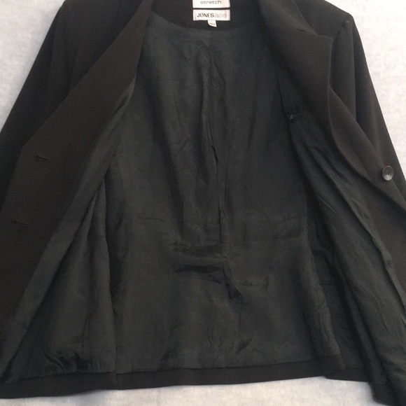 Jones & Co Stretch 2 Button Fully Lined Jacket w/Classic Lapels & Slight Peplum - Picture 8 of 16